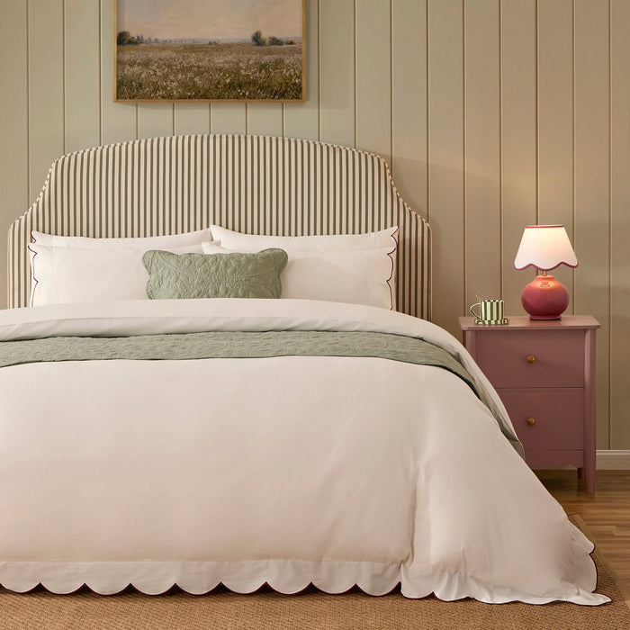 Simone 220 Thread Count Scallop Embroidered Edge Duvet Cover - White/Berry - DUSK